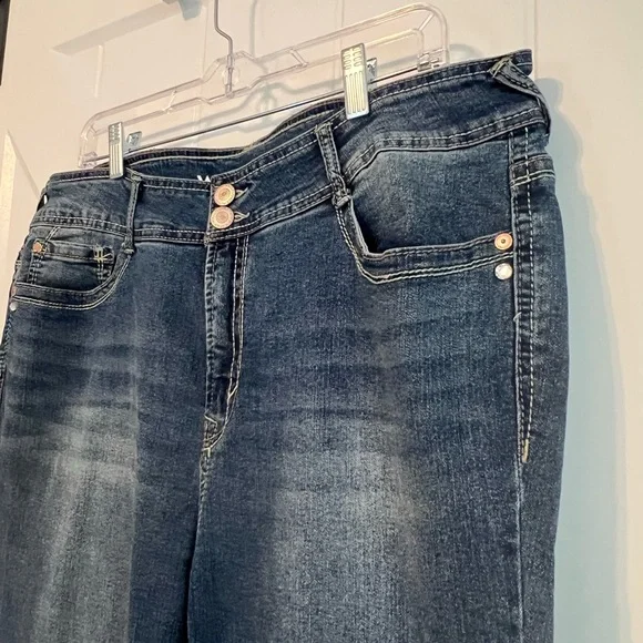 Wallflower Boot Cut Jeans size 16 - Picture 2 of 8